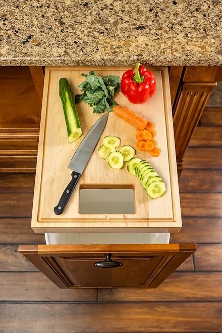 Custom Plastic Pull Out Cutting Board 3/4 Thick